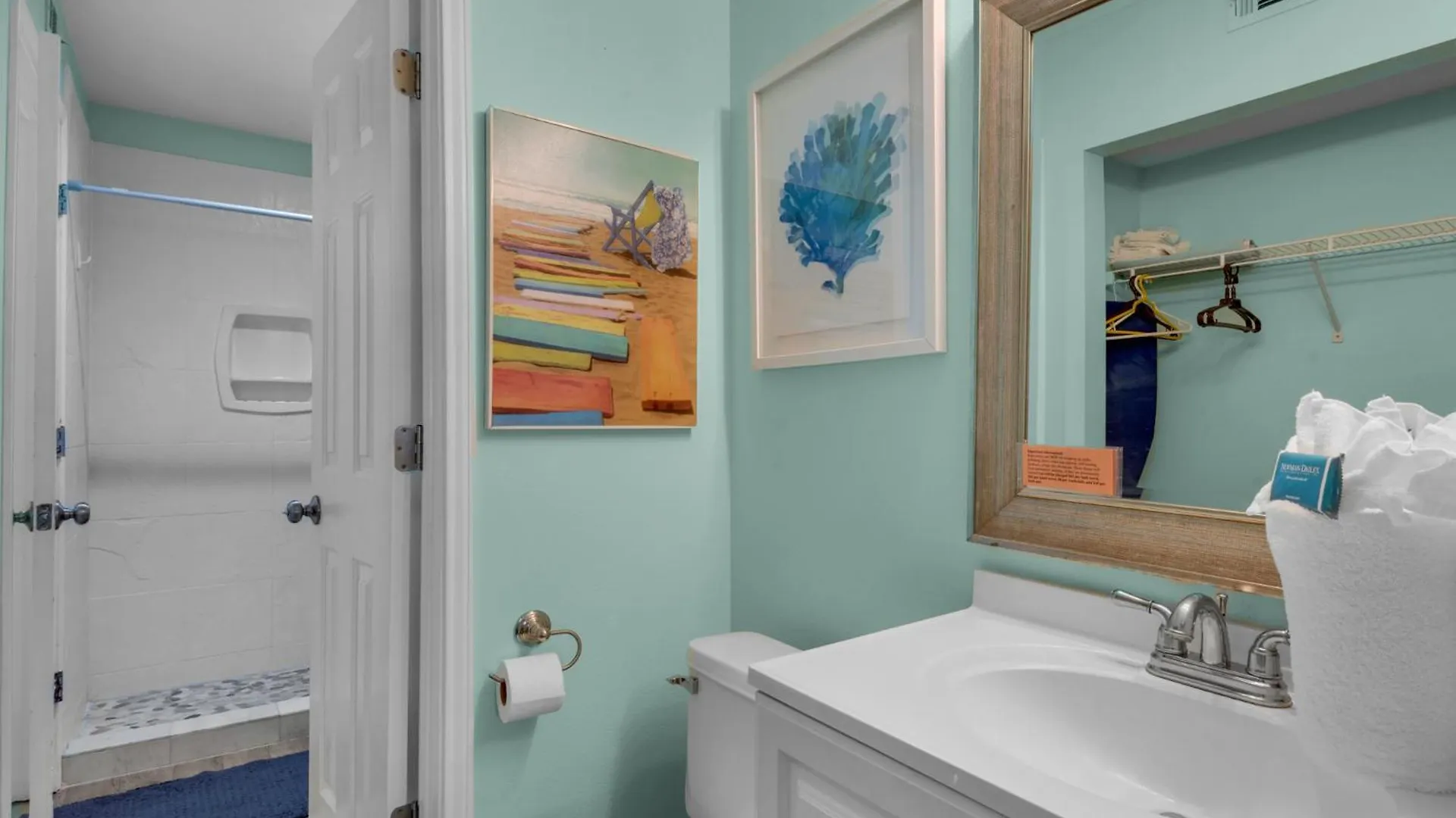 Crystal Sands 103A By Newman-Dailey Destin Apartment